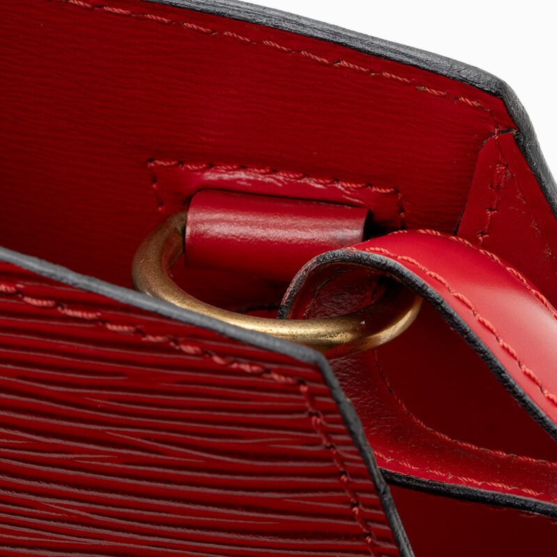 Louis Vuitton Vintage Epi Leather Cluny Shoulder Bag (SHF-19545) AWE - Image 9