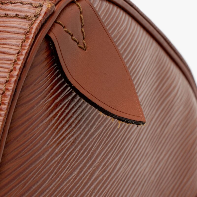 Louis Vuitton Vintage Epi Leather Keepall 50 Duffle Bag (SHF-QjiRs7) AWE - Image 10