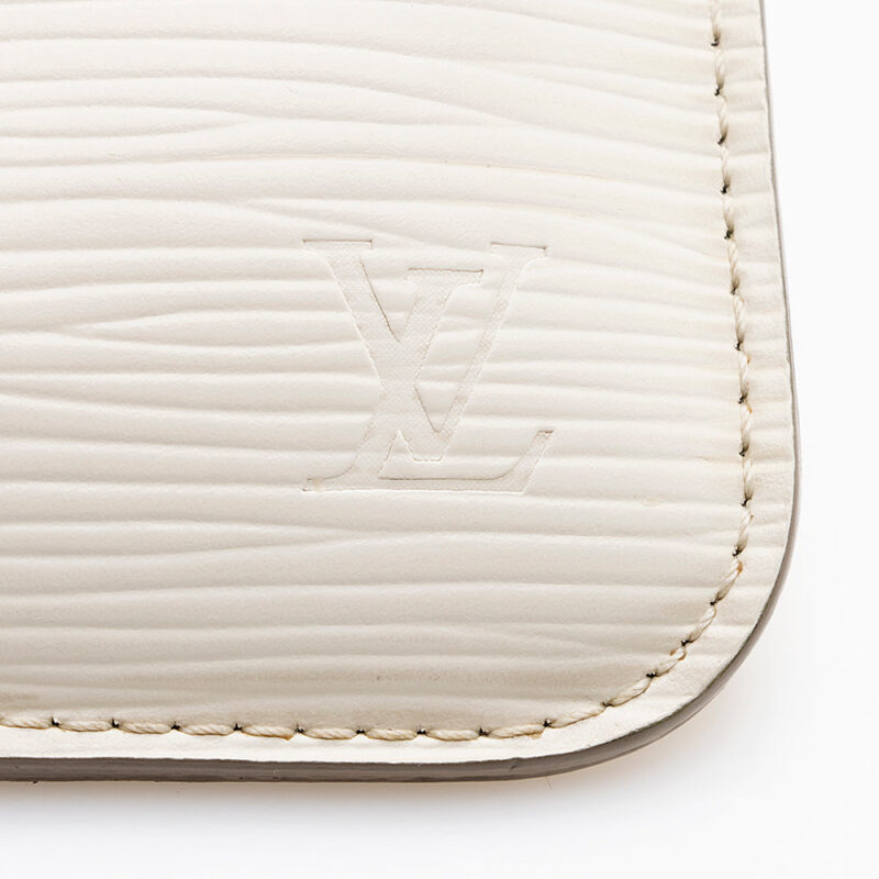 Louis Vuitton Vintage Epi Leather Key Pouch - FINAL SALE (SHF-17696) AWE - Image 7