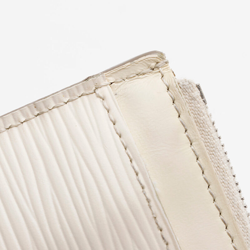 Louis Vuitton Vintage Epi Leather Key Pouch - FINAL SALE (SHF-17696) AWE - Image 11