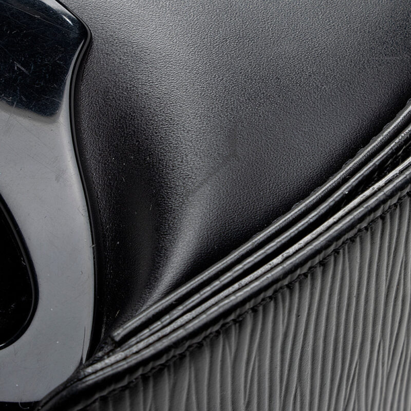 Louis Vuitton Vintage Epi Leather Nocturne PM Shoulder Bag (SHF-18820) AWE - Image 13