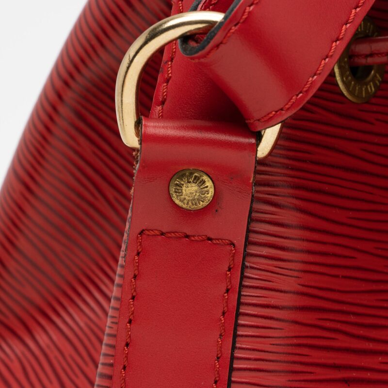 Louis Vuitton Vintage Epi Leather Petit Noe Shoulder Bag (SHF-e5Ys4C) AWE - Image 14