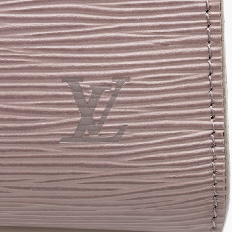 Louis Vuitton Vintage Epi Leather Pochette 21 Accessoires (SHF-17456) AWE - Image 14