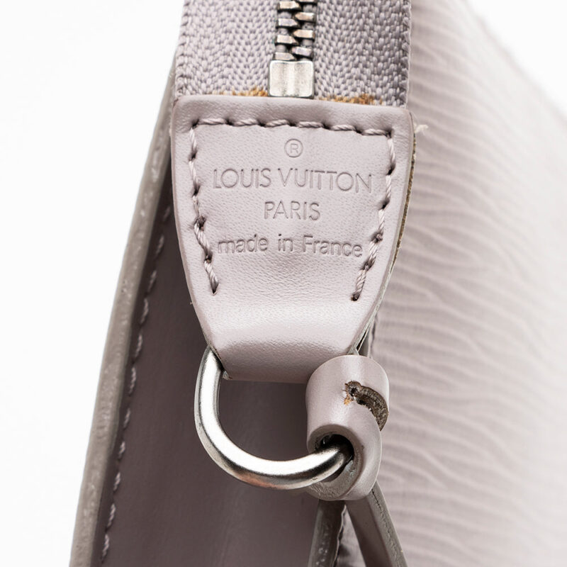 Louis Vuitton Vintage Epi Leather Pochette 21 Accessoires (SHF-17456) AWE - Image 6