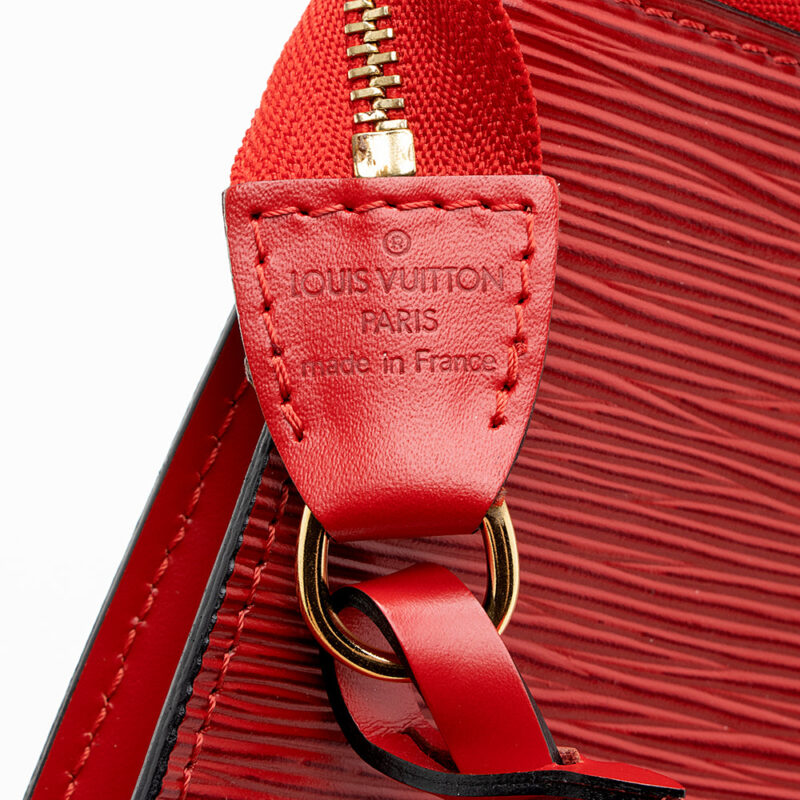 Louis Vuitton Vintage Epi Leather Pochette Accessoires (SHF-20455) AWE - Image 7