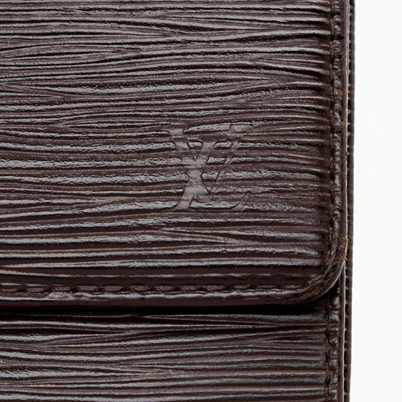 Louis Vuitton Vintage Epi Leather Porte Tresor International Wallet - FINAL SALE (SHF-14358) AWE - Image 13
