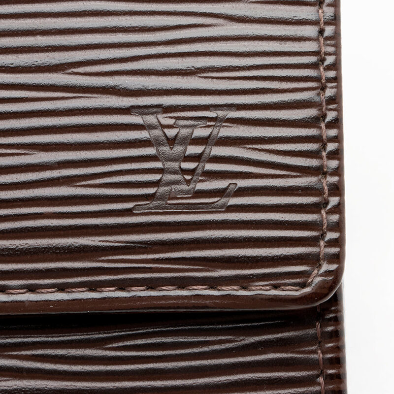 Louis Vuitton Vintage Epi Leather Porte Tresor International Wallet - FINAL SALE (SHF-15762) AWE - Image 12