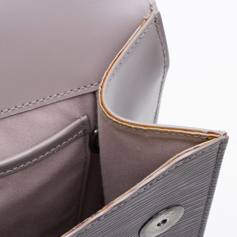 Louis Vuitton Vintage Epi Leather Ramatuelle Shoulder Bag (SHF-eP03uT) AWE - Image 16