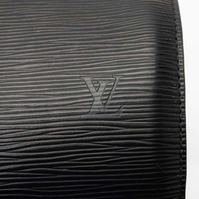Louis Vuitton Vintage Epi Leather Soufflot Satchel (SHF-PJkcON) AWE - Image 17