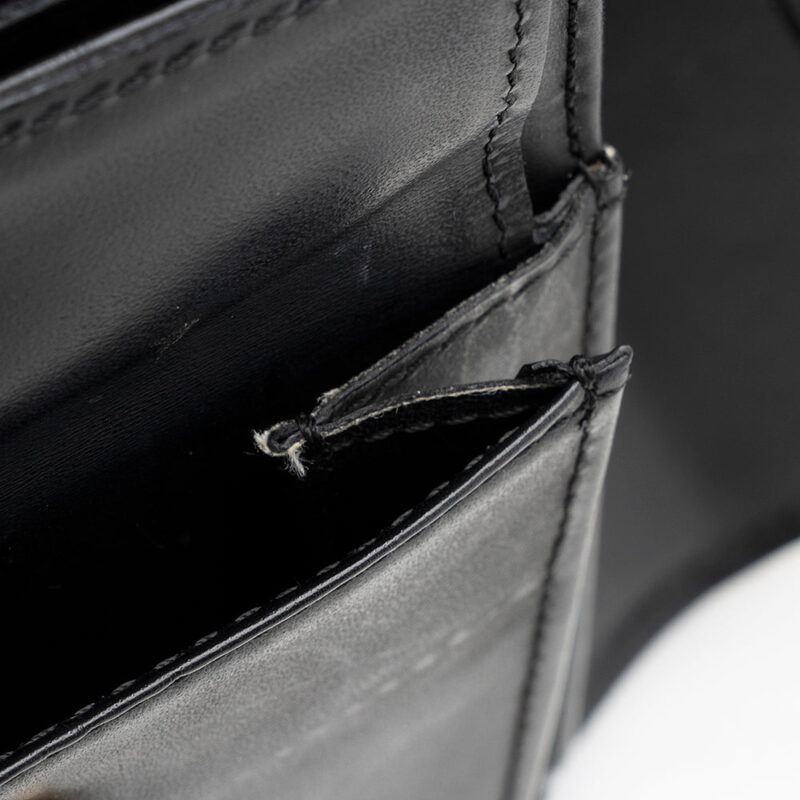 Louis Vuitton Vintage Epi Leather Trifold Wallet - FINAL SALE (SHF-20230) AWE - Image 6