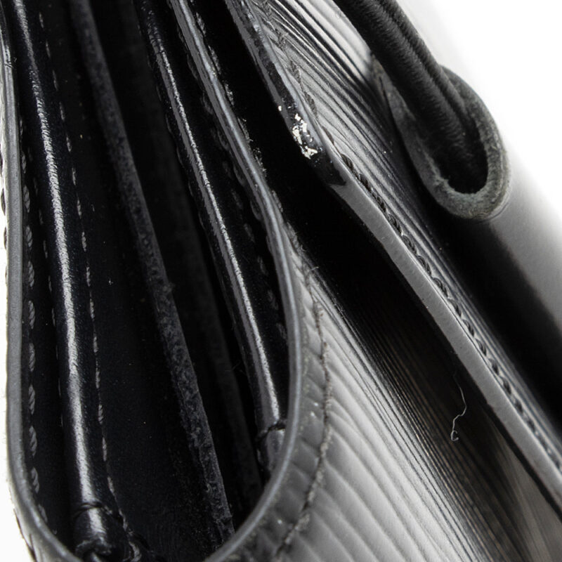 Louis Vuitton Vintage Epi Leather Trifold Wallet - FINAL SALE (SHF-20230) AWE - Image 14