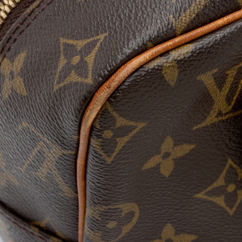 Louis Vuitton Vintage Monogram Canvas Cite MM Shoulder Bag (SHF-rVfRsp) AWE - Image 14