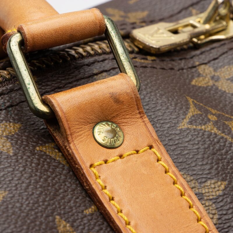 Louis Vuitton Vintage Monogram Canvas Keepall Bandouliere 60 Duffle Bag (SHF-sySr8G) AWE - Image 17
