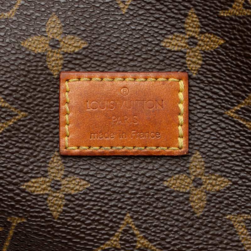 Louis Vuitton Vintage Monogram Canvas Saumur 30 Messenger Bag (SHF-20683) AWE - Image 8