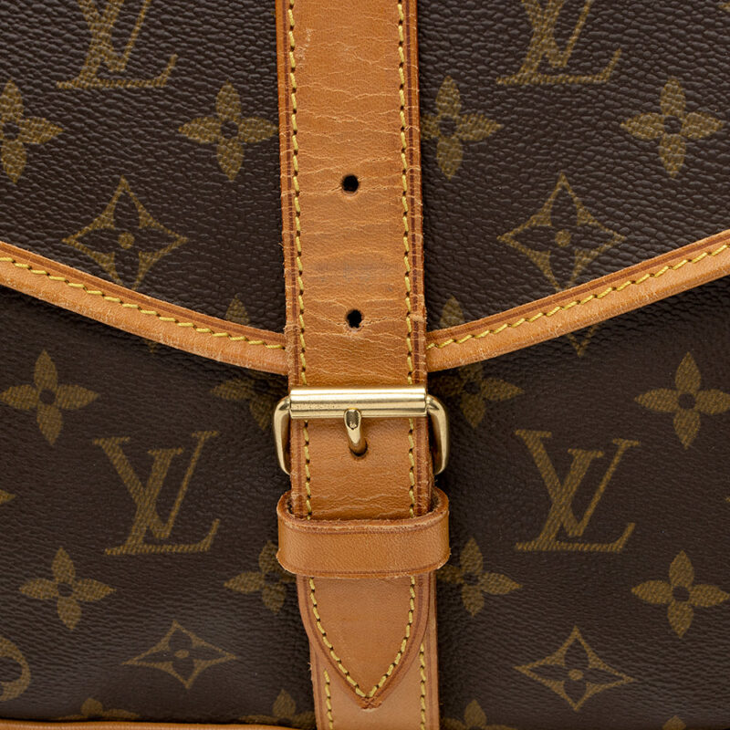Louis Vuitton Vintage Monogram Canvas Saumur 35 Messenger Bag (SHF-20845) AWE - Image 9