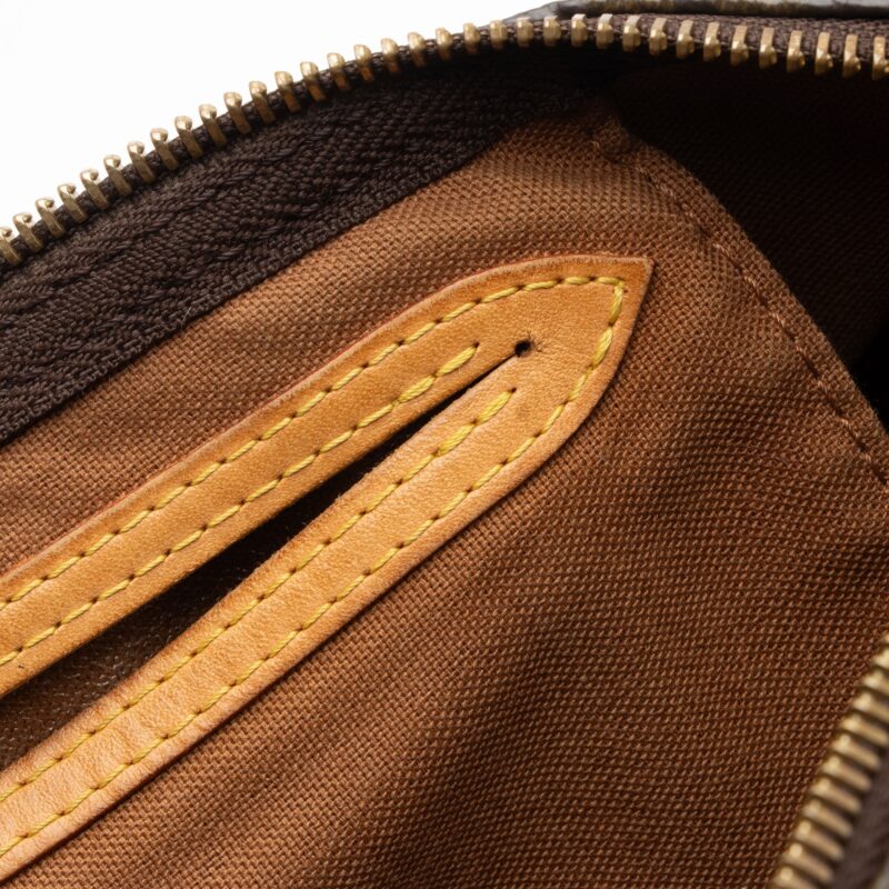 Louis Vuitton Vintage Monogram Canvas Speedy 30 Satchel (SHF-Lkta84) AWE - Image 10