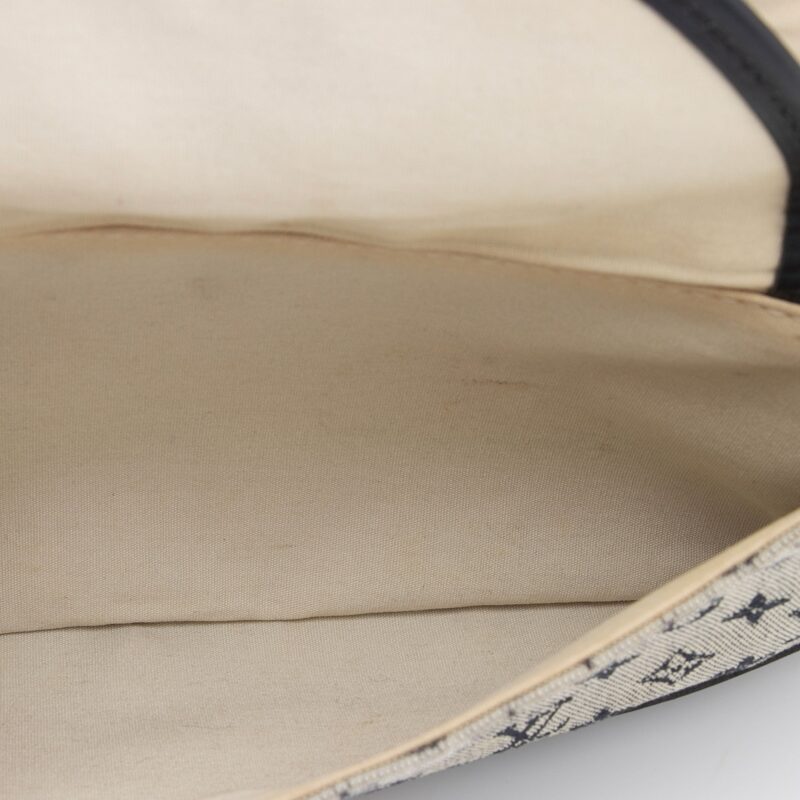 Louis Vuitton Vintage Monogram Mini Lin Marjorie Shoulder Bag (SHF-xcEqlt) AWE - Image 12