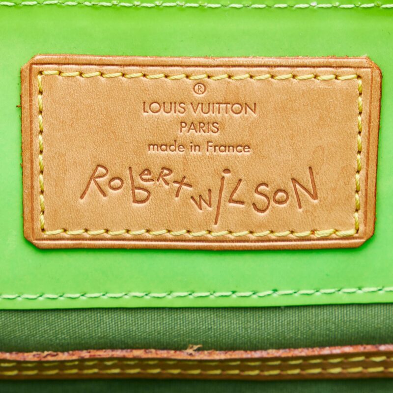 Louis Vuitton x Robert Wilson Monogram Vernis Fluo Reade PM (SHG-OK9ng3) AWE - Image 6