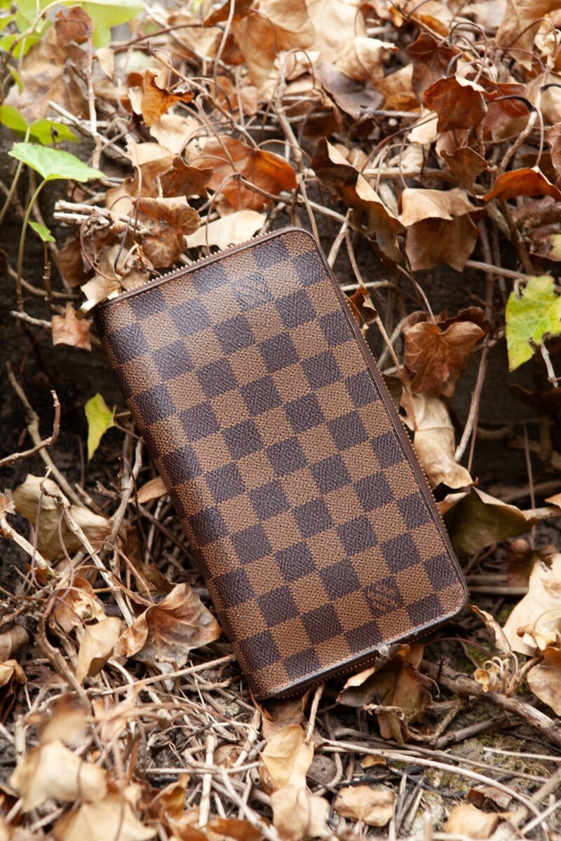 LOUIS VUITTON Grande Zip Around Wallet Damier Ebene AWE - Image 6