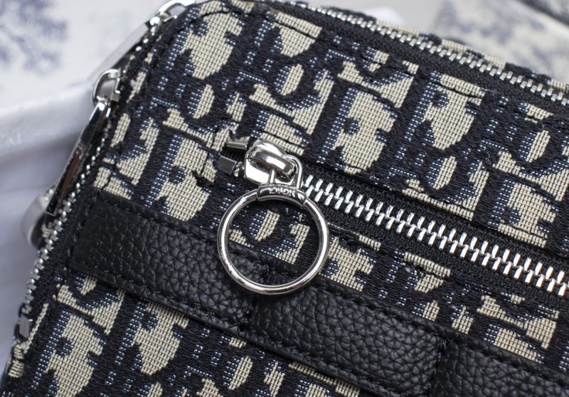 LW - Luxury Handbags DIR 102 - Image 2