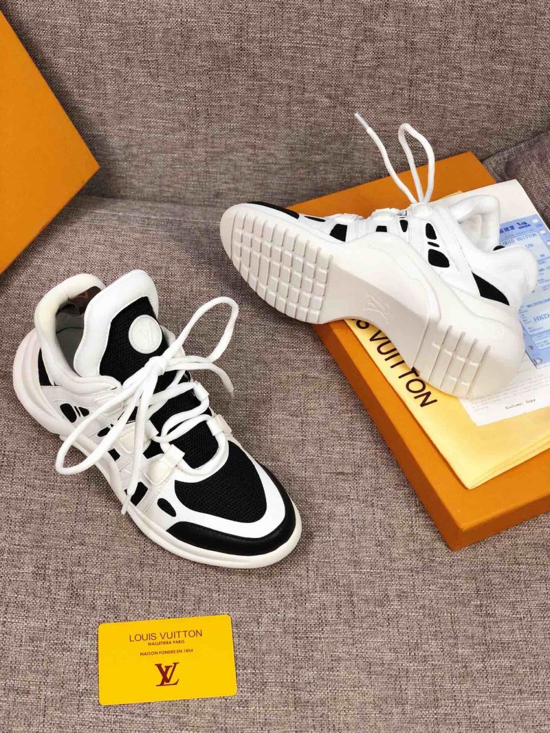 LW - LUV Archlight Black White Sneaker - Image 4