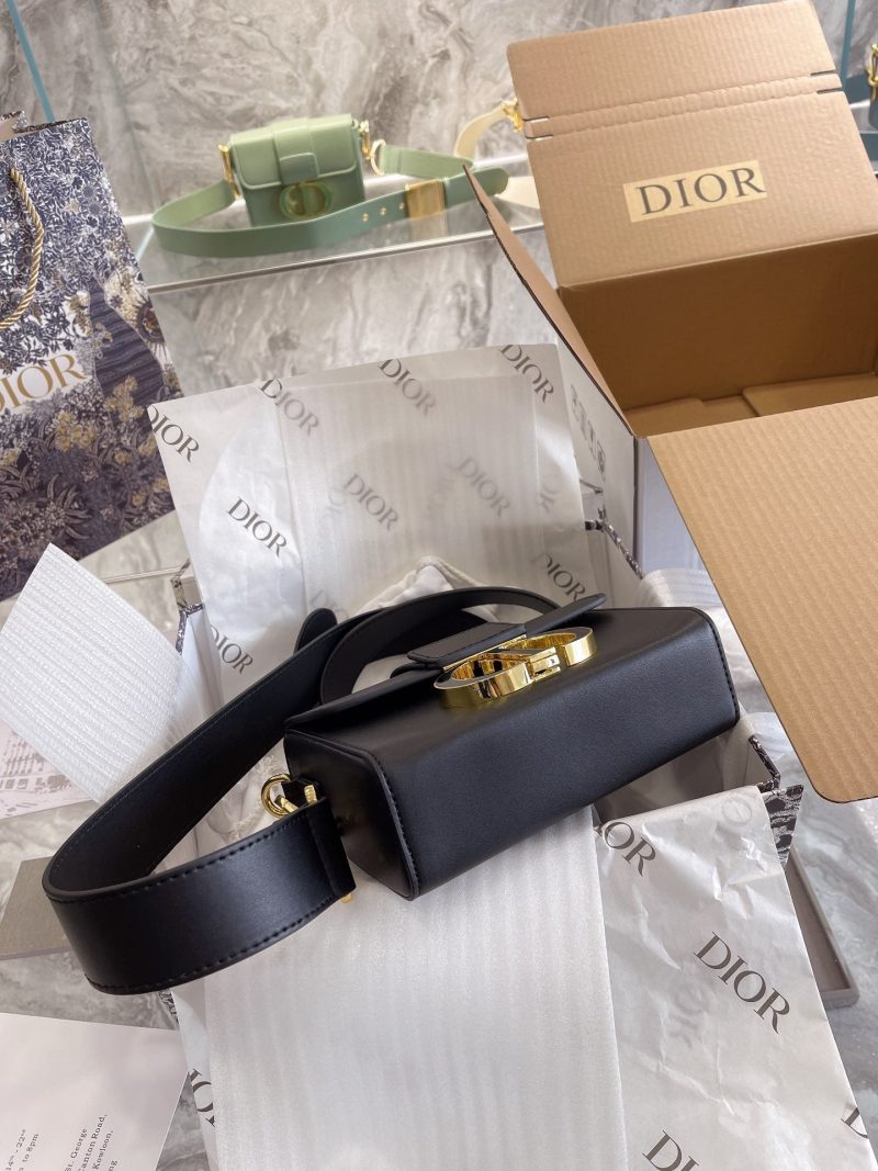LW - Luxury Handbags DIR 046 - Image 4