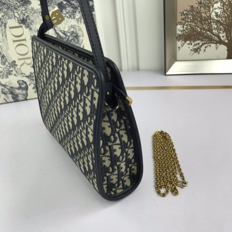 LW - Luxury Handbags DIR 103 - Image 8