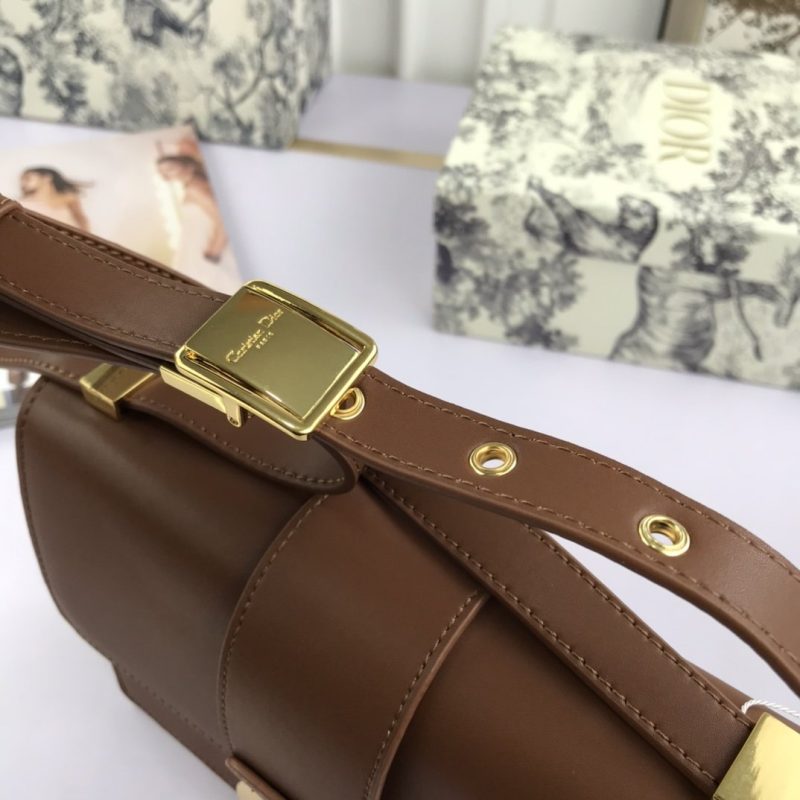 LW - Luxury Handbags DIR 087 - Image 4