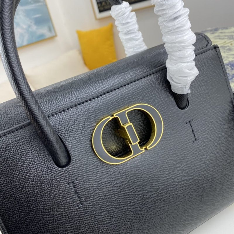 LW - Luxury Handbags DIR 079 - Image 2