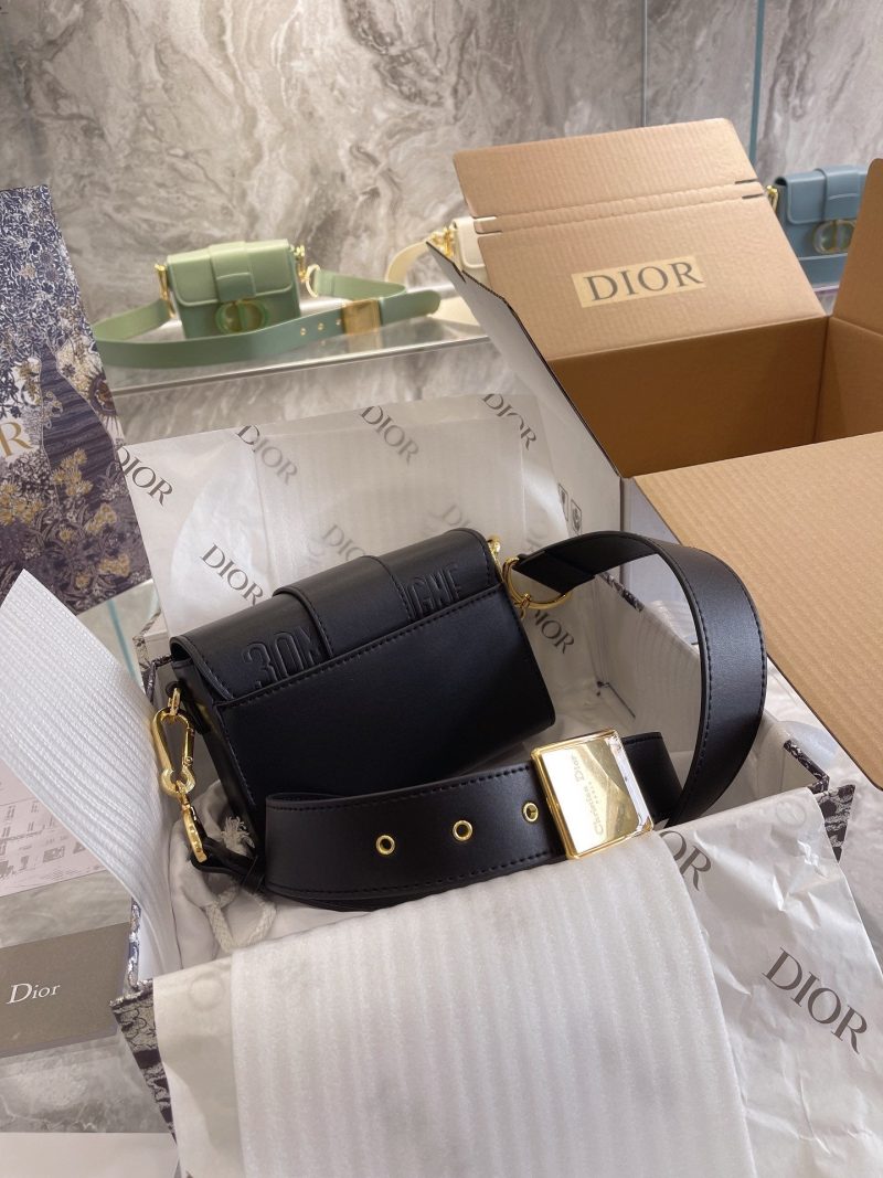 LW - Luxury Handbags DIR 046 - Image 6