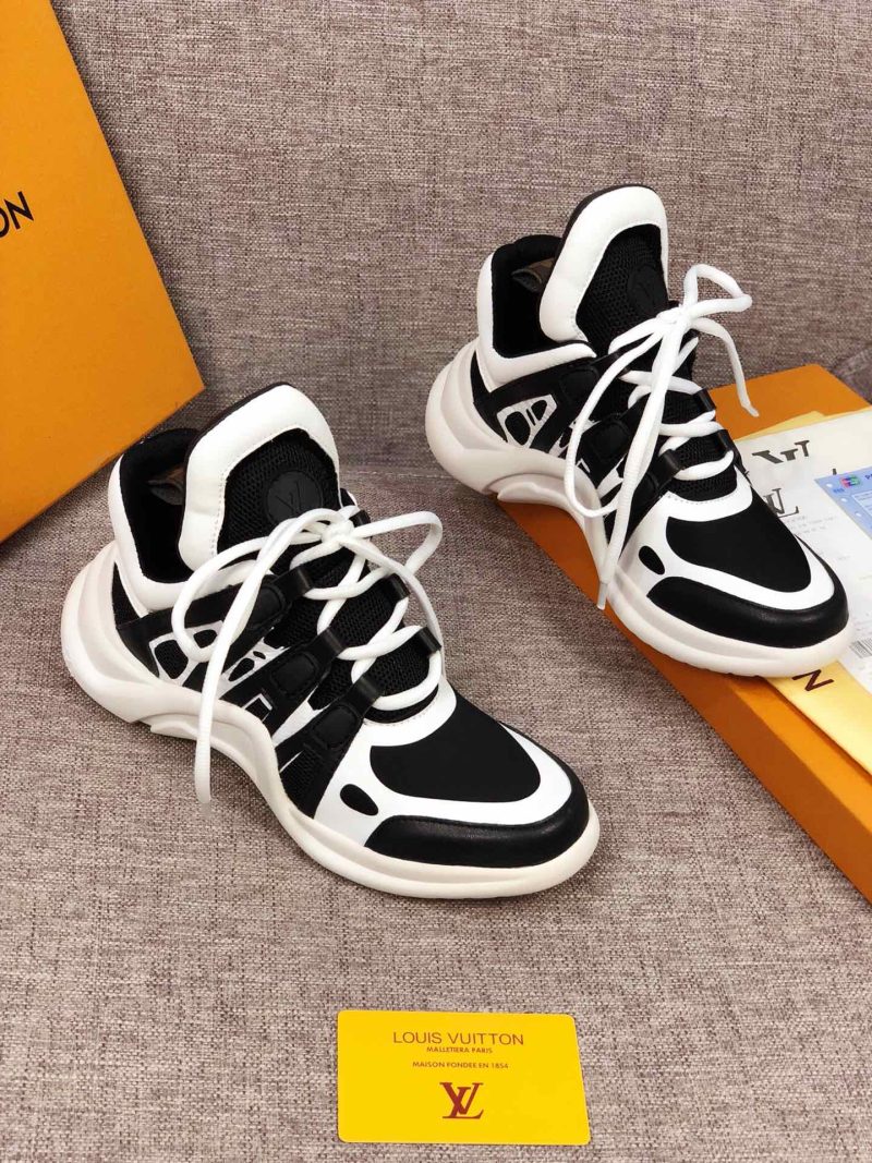 LW - LUV Archlight Black White Sneaker - Image 7