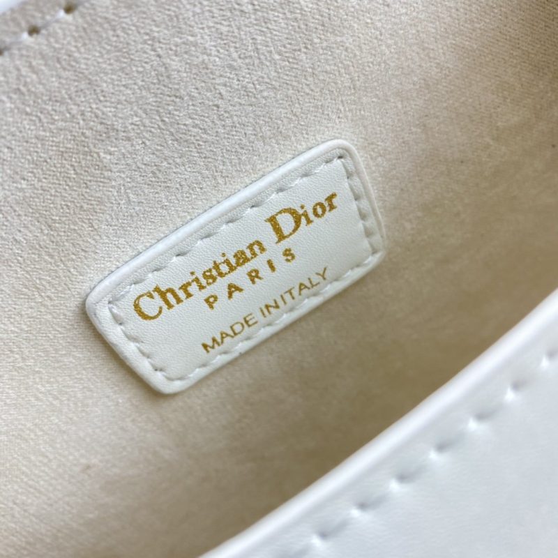 LW - Luxury Handbags DIR 074 - Image 7