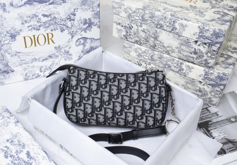 LW - Luxury Handbags DIR 111 - Image 8