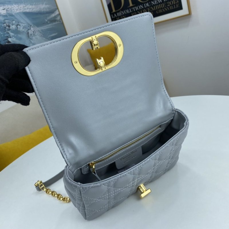 LW - Luxury Handbags DIR 066 - Image 4
