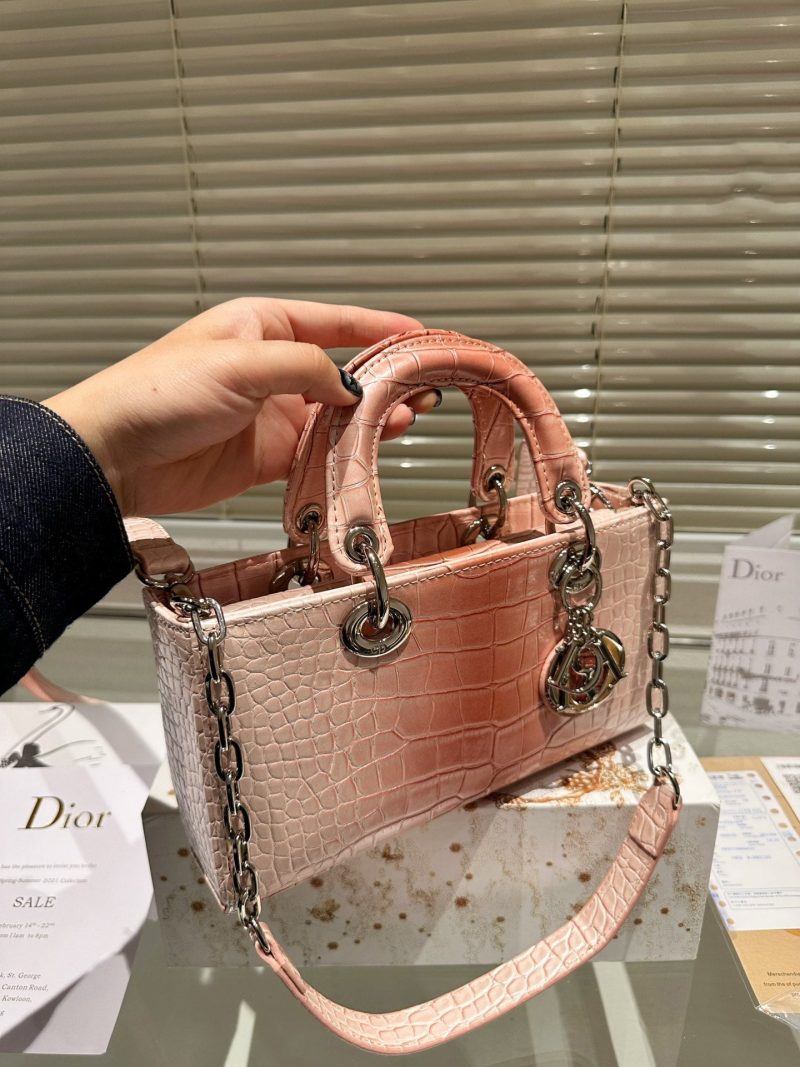 LW - Luxury DIR 372 - Image 9