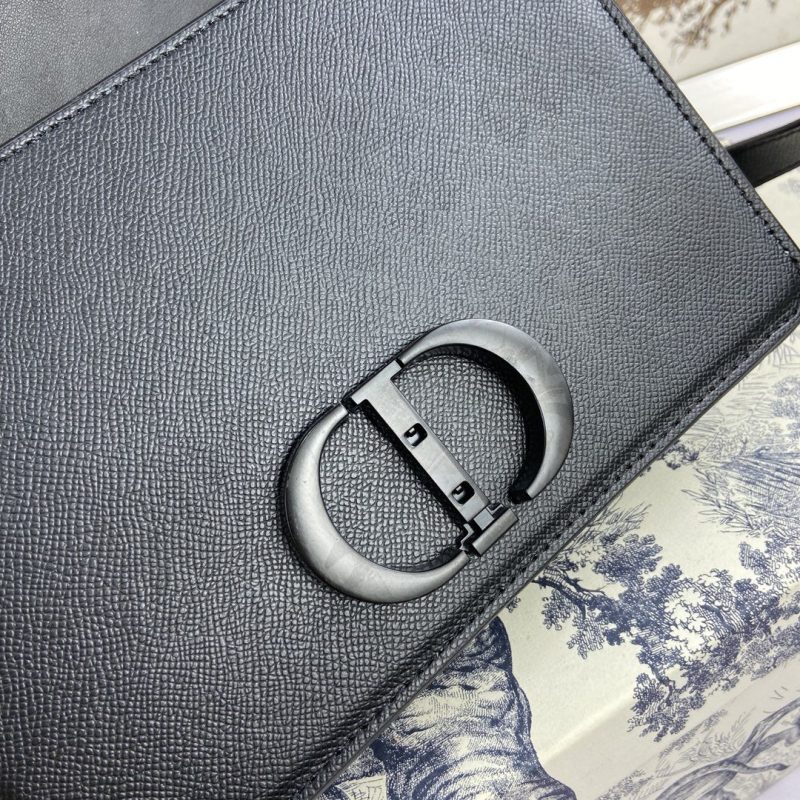 LW - Luxury Handbags DIR 093 - Image 2