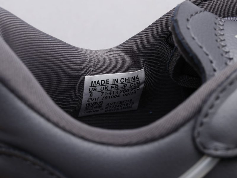 LW - ADS Ozweego - 5 Sneaker - Image 8