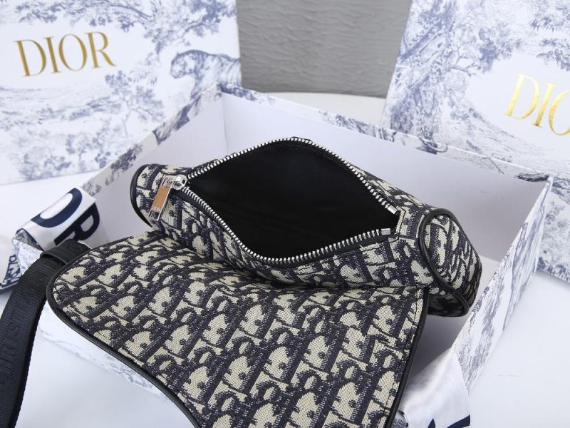 LW - Luxury Handbags DIR 100 - Image 4