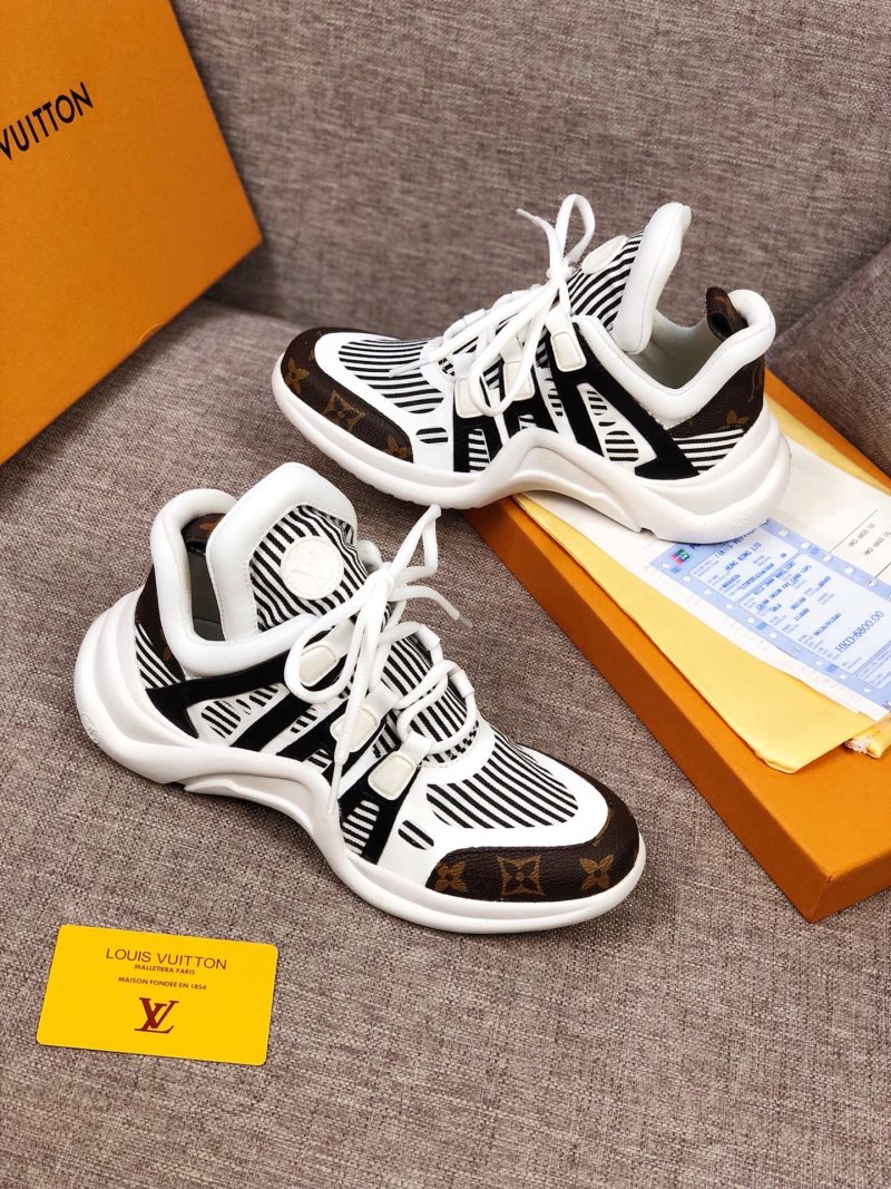 LW - LUV Archlight Black White Sneaker - Image 6