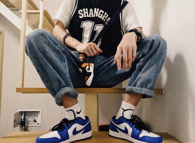 LW - AJ1 white blue lightning - Image 2