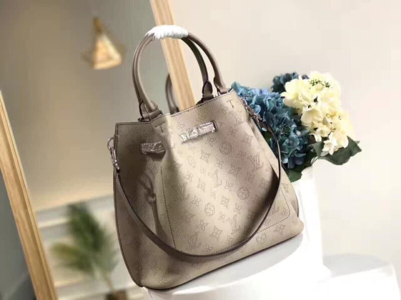Louis Vuitton Girolata handbag AWE