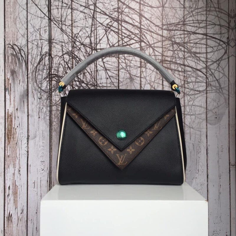 Louis Vuitton Double V handbag AWE