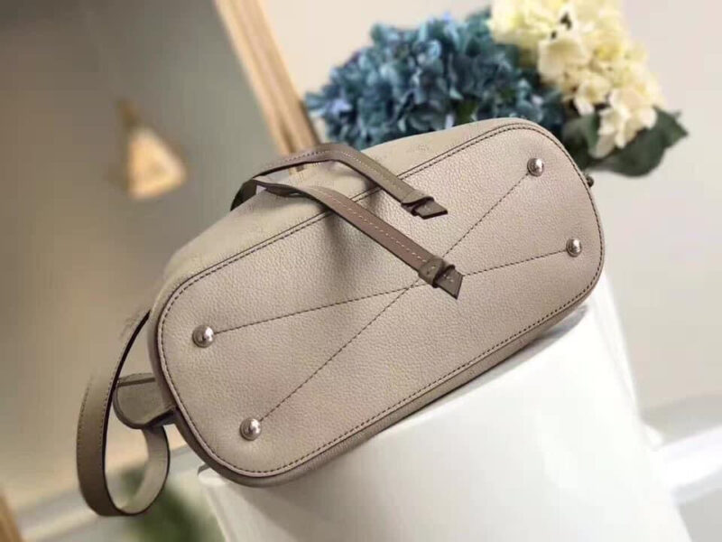 Louis Vuitton Girolata handbag AWE - Image 2