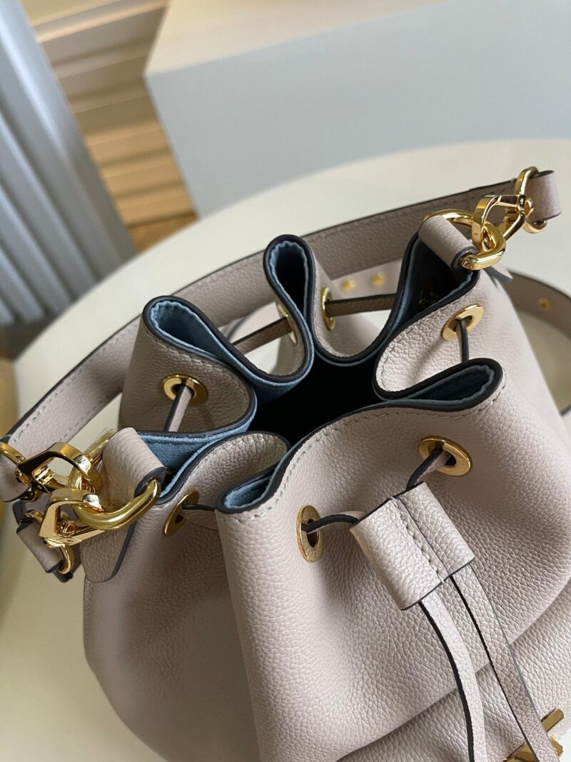 Louis Vuitton Lockme Bucket Bag AWE - Image 7