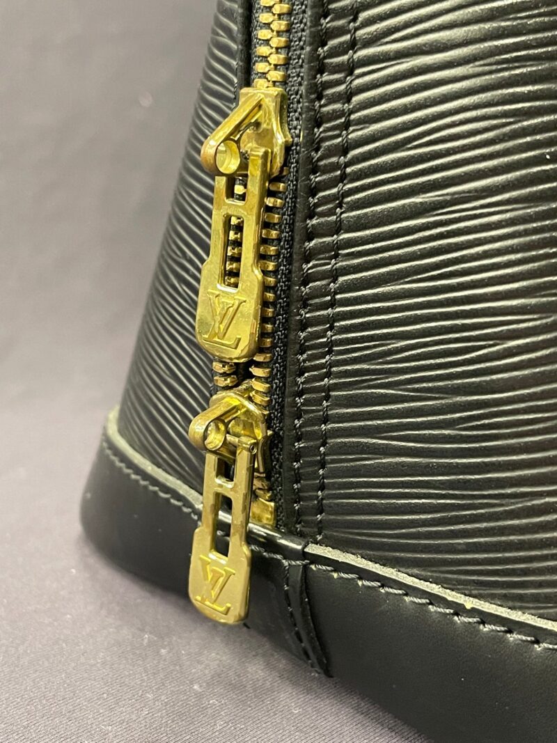 Louis Vuitton Epi Alma PM M10938 Handbag AWE - Image 7