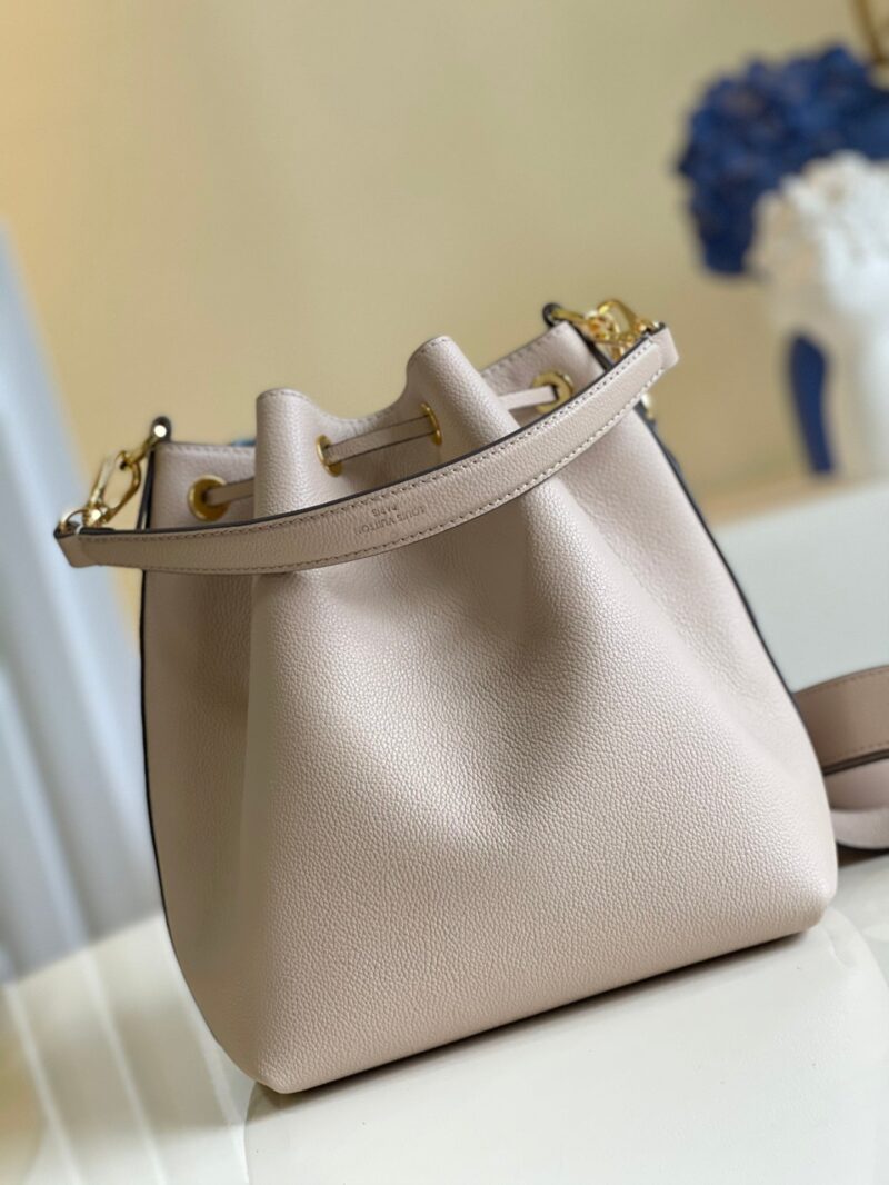 Louis Vuitton Lockme Bucket Bag AWE - Image 4