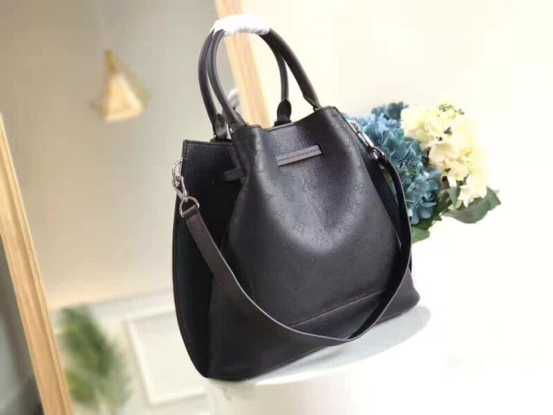 Louis Vuitton Girolata handbag AWE - Image 4