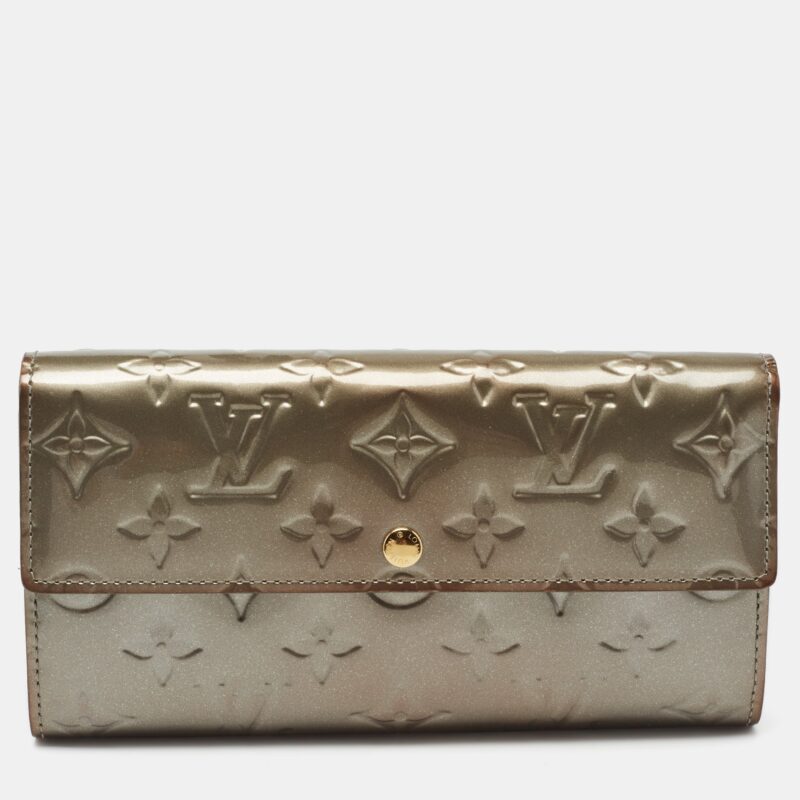 Louis Vuitton Gris Art Deco Monogram Vernis Sarah Wallet AWE