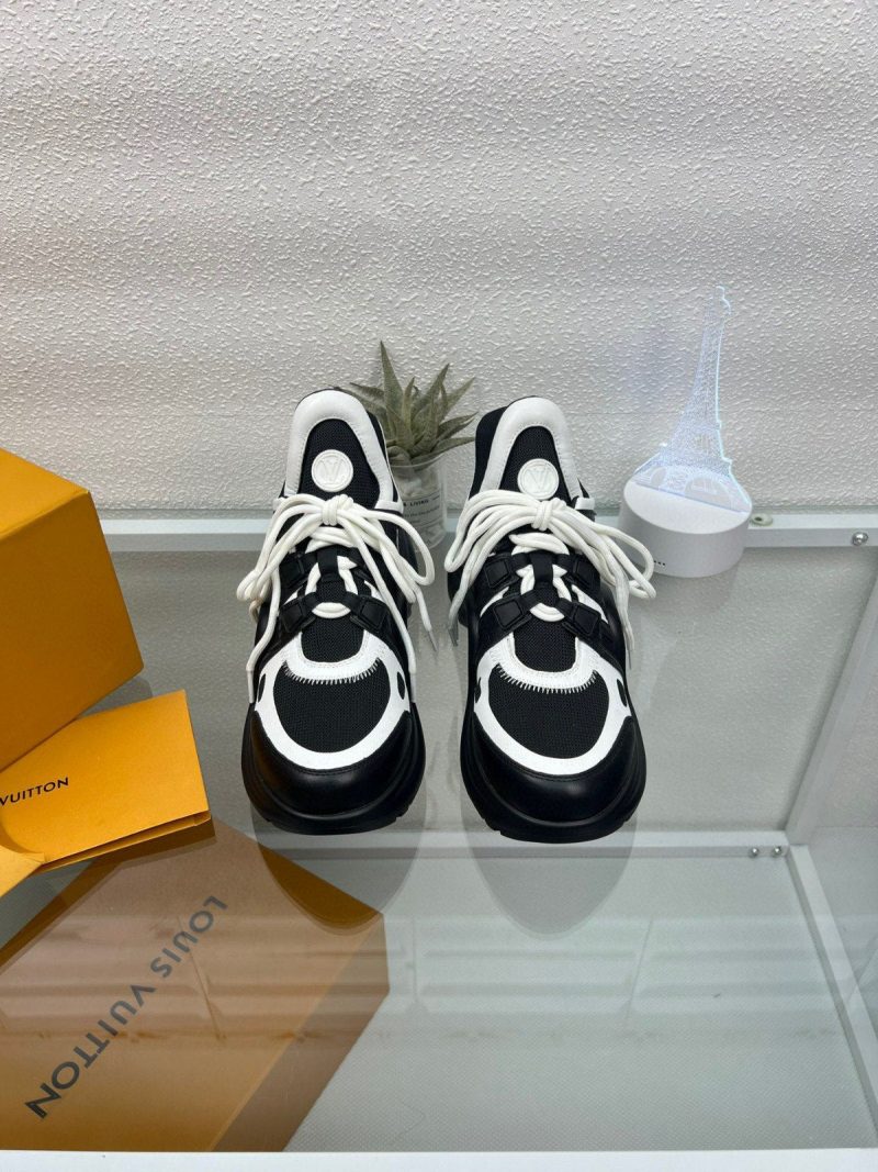 LW - LUV Archlight Black White Sneaker - Image 7